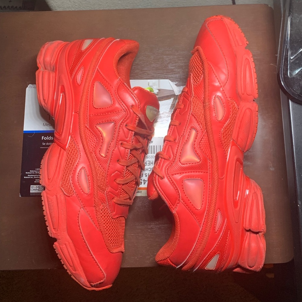 Raf Simons X Ozweego Red